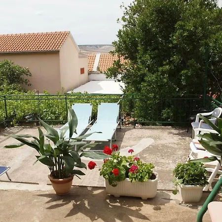 Viktorija Apartment