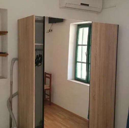 Viktorija * 斯塔利格拉德-帕克利尼卡