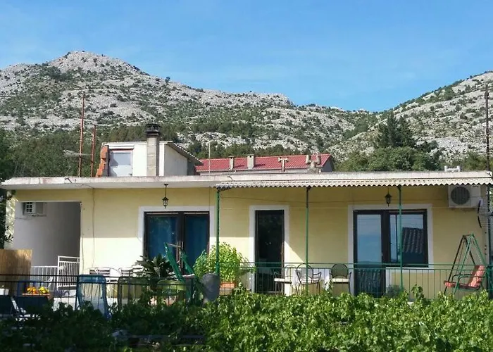 Viktorija 斯塔利格拉德-帕克利尼卡